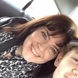 Meet your Posher, Christy